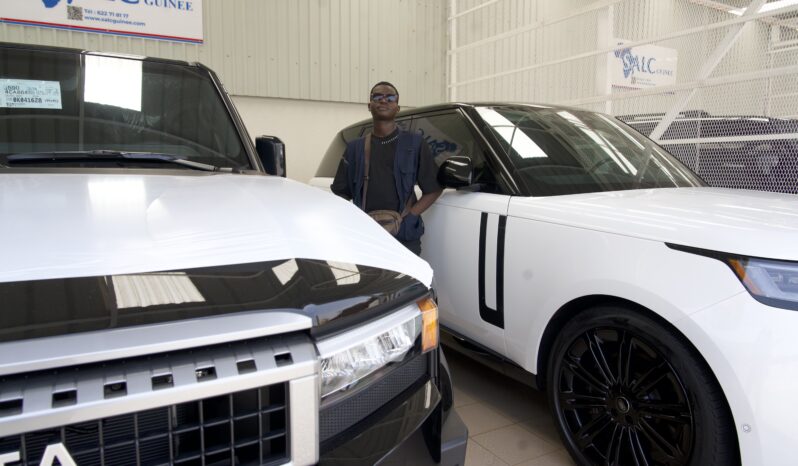 
								Range Rover L460 LWB 4WD full									